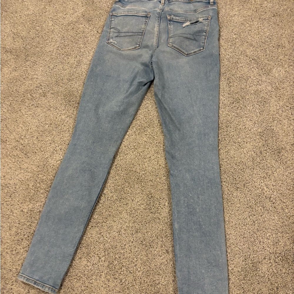 AE Next Level Super High-Waisted Ripped Jegging